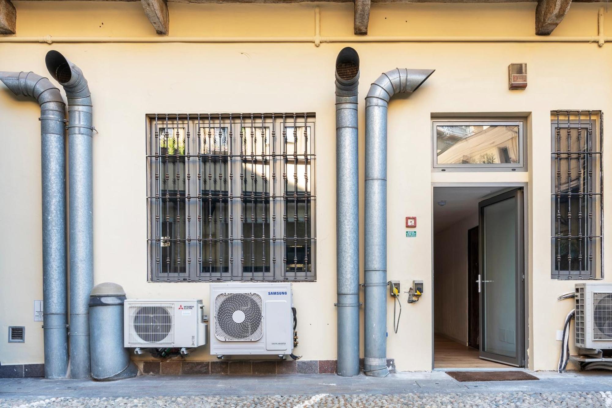 דירות מילאנו Miniloft Flexyrent - Aircon - Wifi - Brand New מראה חיצוני תמונה